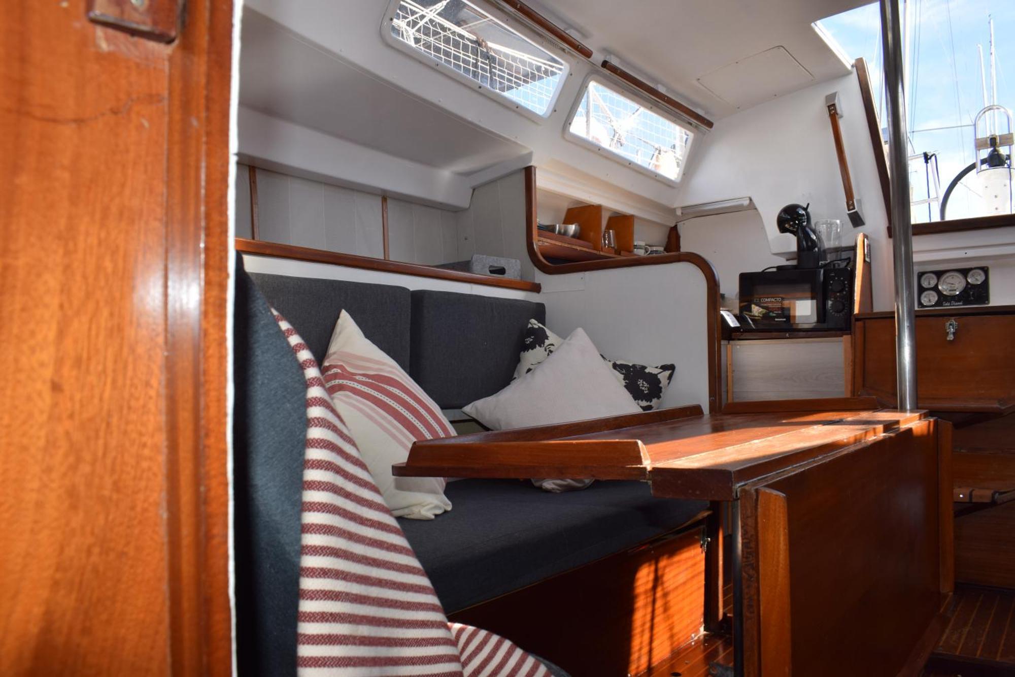 فندق Velero En Puerto De Valencia - E&M Boats المظهر الخارجي الصورة